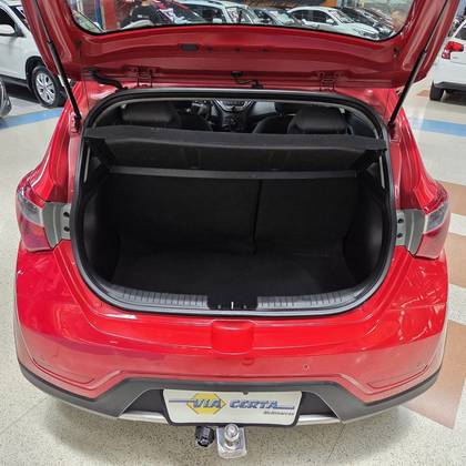HYUNDAI HB20X 1.6 16V PREMIUM FLEX 4P AUTOMÁTICO HYUNDAI HB20X 1.6 16V PREMIUM FLEX 4P AUTOMÁTICO
